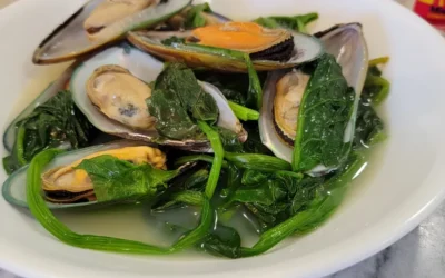 Tinolang Tahong (Mussels Soup)