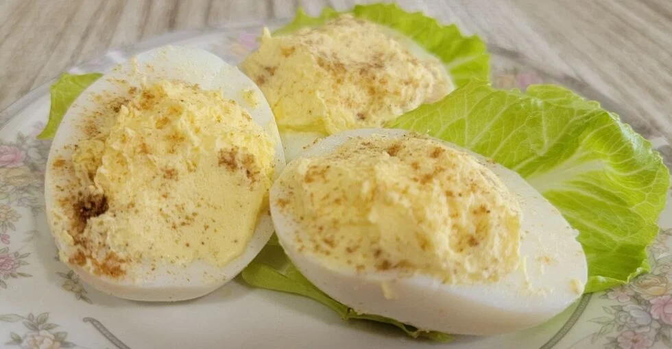 Delicious, Homemade Deviled Eggs Recipe