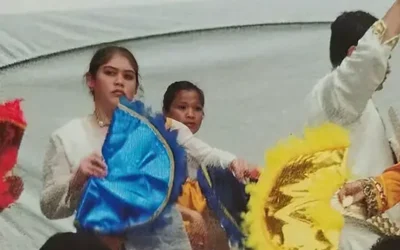 The Muslim Fan Dance